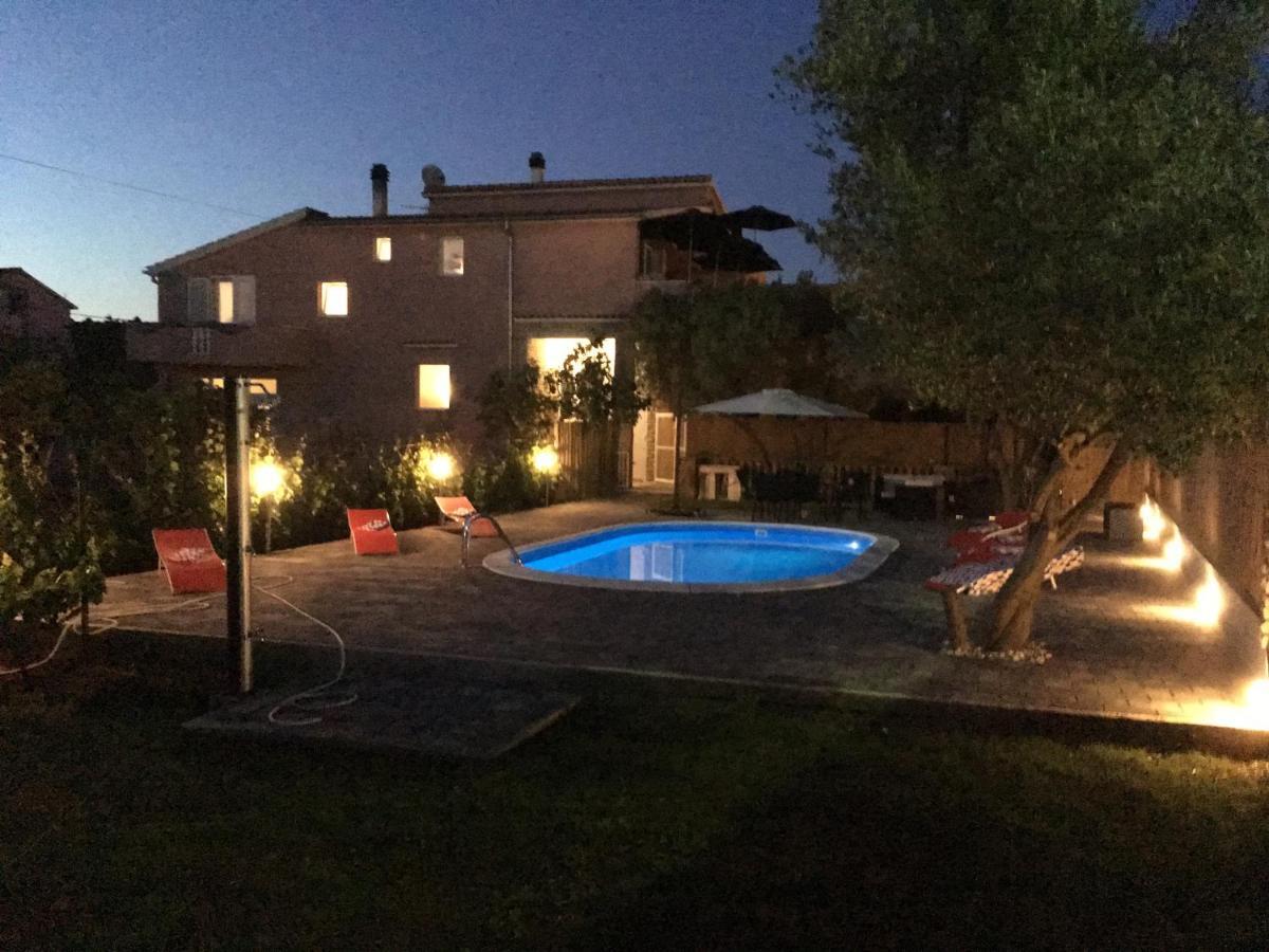Apartment With Private Pool Sukošan Εξωτερικό φωτογραφία
