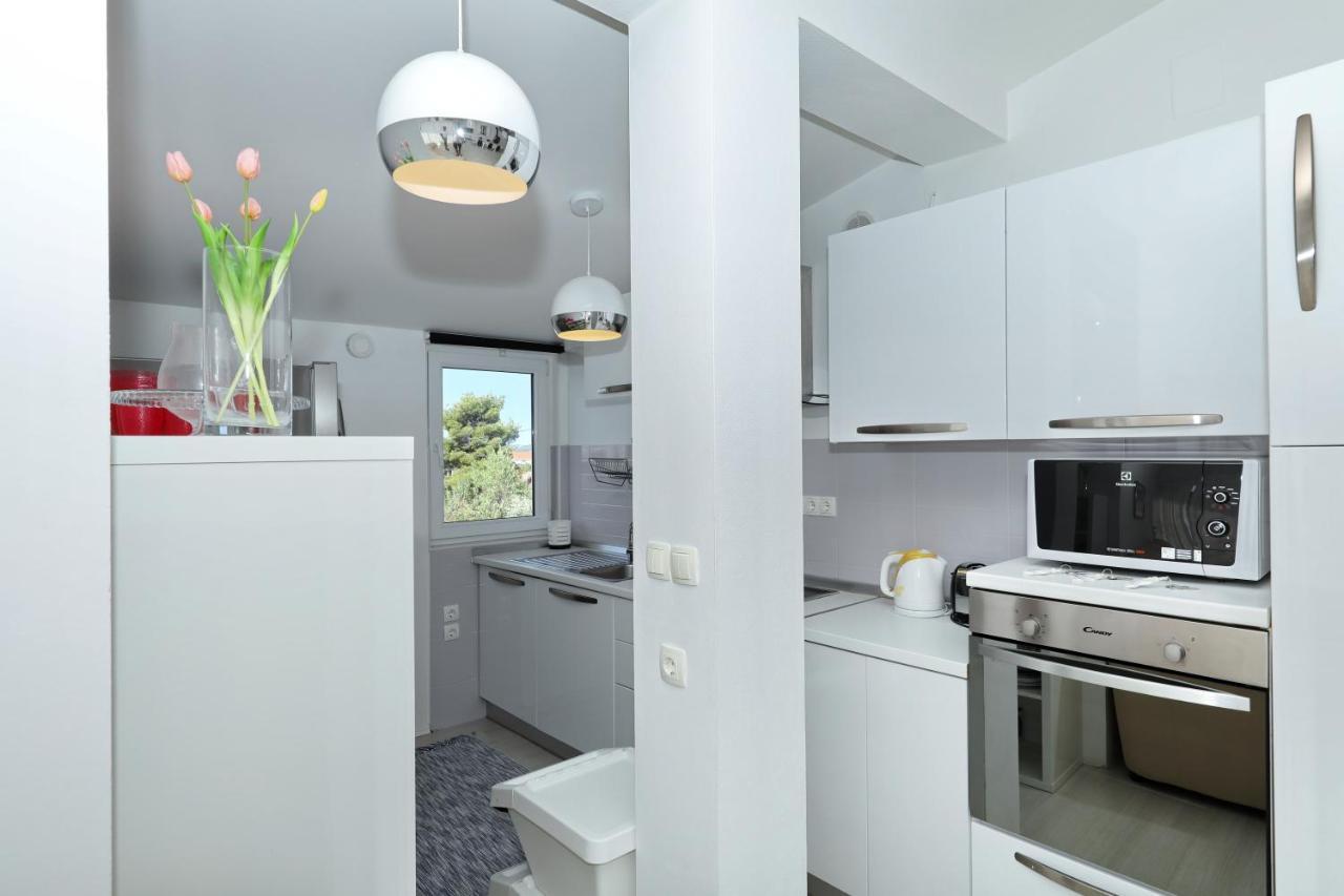 Apartment With Private Pool Sukošan Εξωτερικό φωτογραφία
